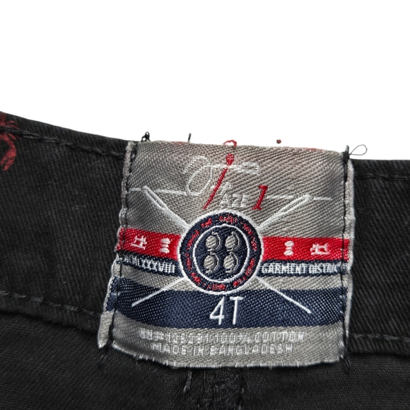 Faze 1 black lobster print chino flat front short 4T - Picture 3 of 4